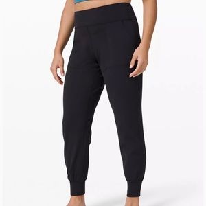 Lululemon Align Jogger 28”
